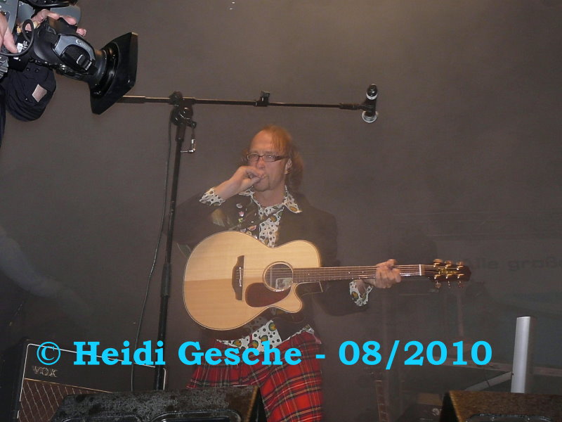 Guildo Horn + Die Orthopaedischen Struempfe (25).JPG